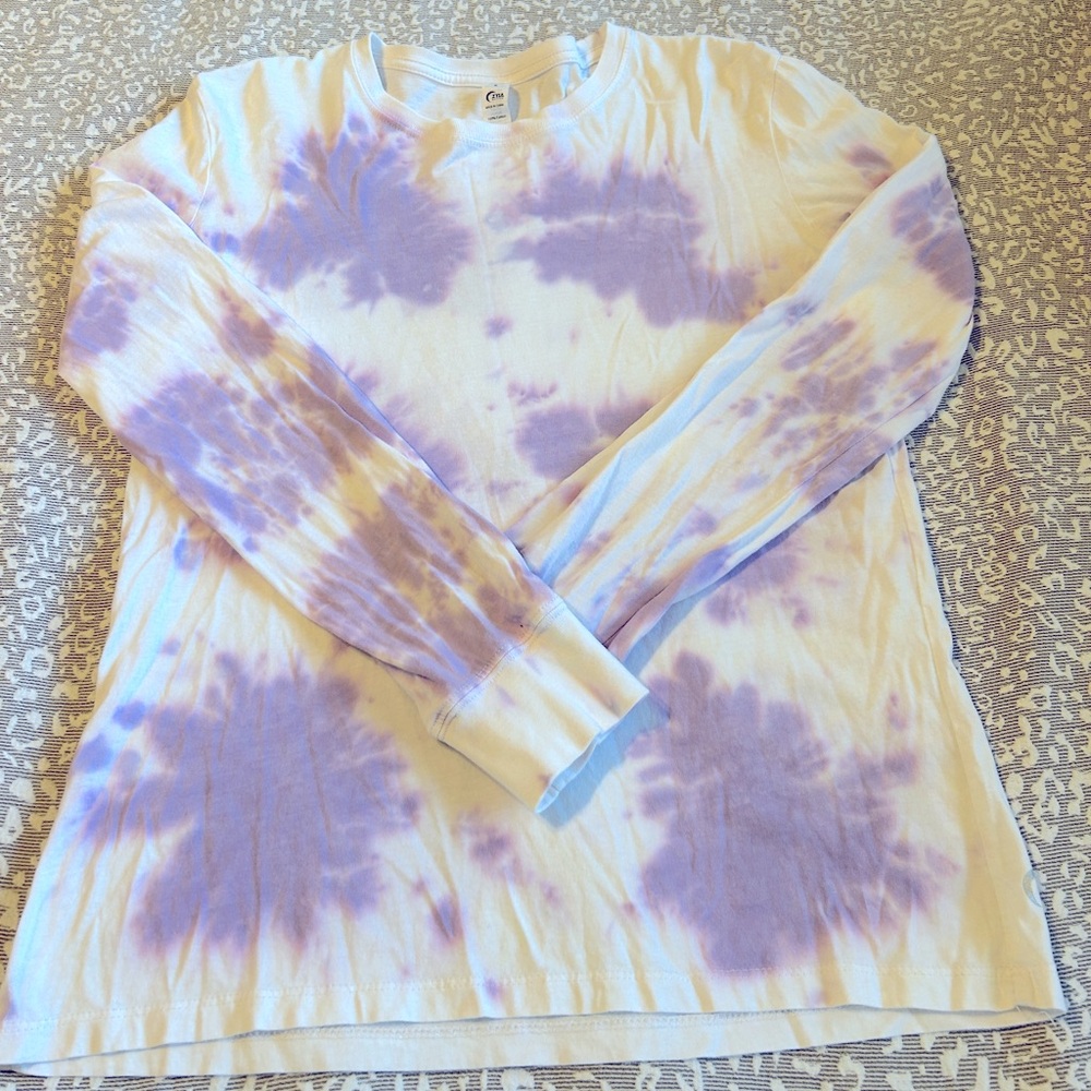 Zyia long sleeve tee purple and white tie dye size S